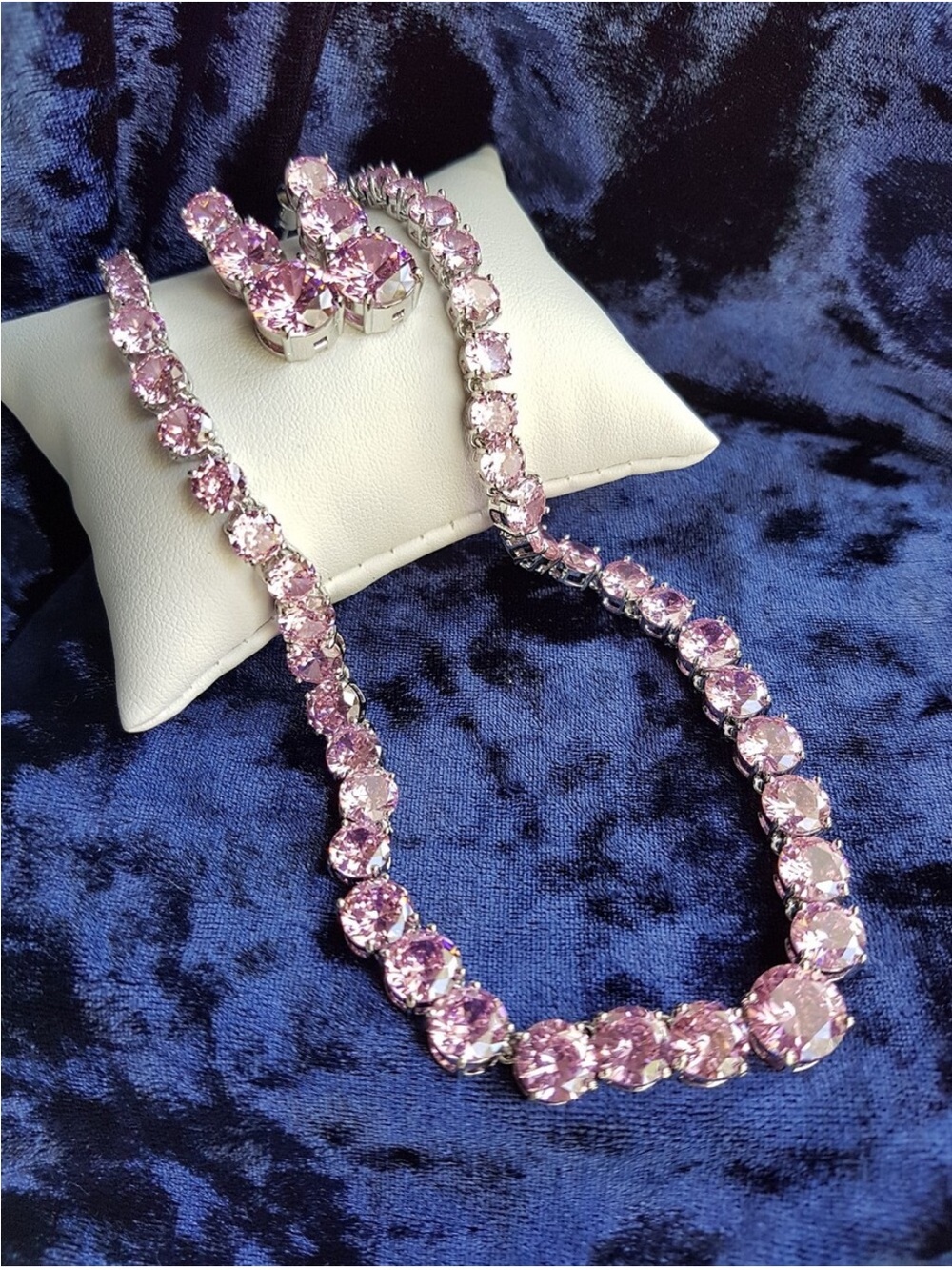 Swarovskis Elements Platinum Plated Round Pink Graduated Drop Earrings NEW - Picture 9 of 14